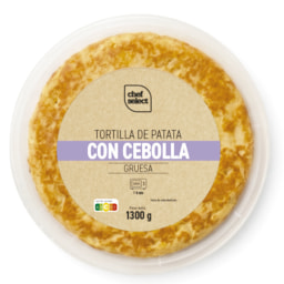Tortilla gruesa de patata con cebolla