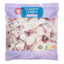 Calamar limpio y troceado