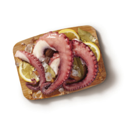 Medio pulpo cocido