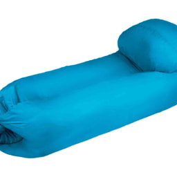 Sofá inflable azul