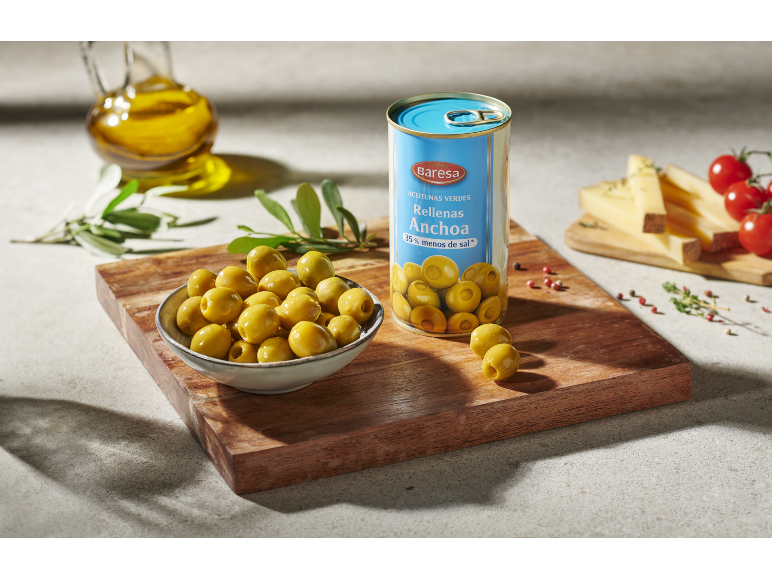 Aceitunas verdes rellenas de anchoa