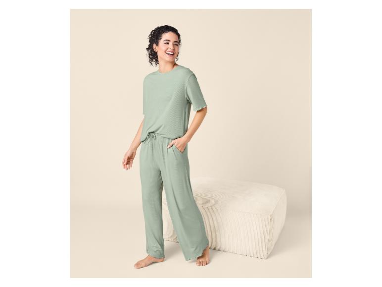 Pijama acanalado premium para mujer