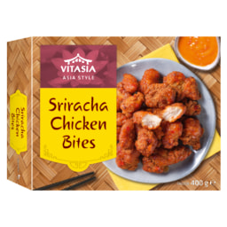 Bocaditos de pollo con salsa Sriracha